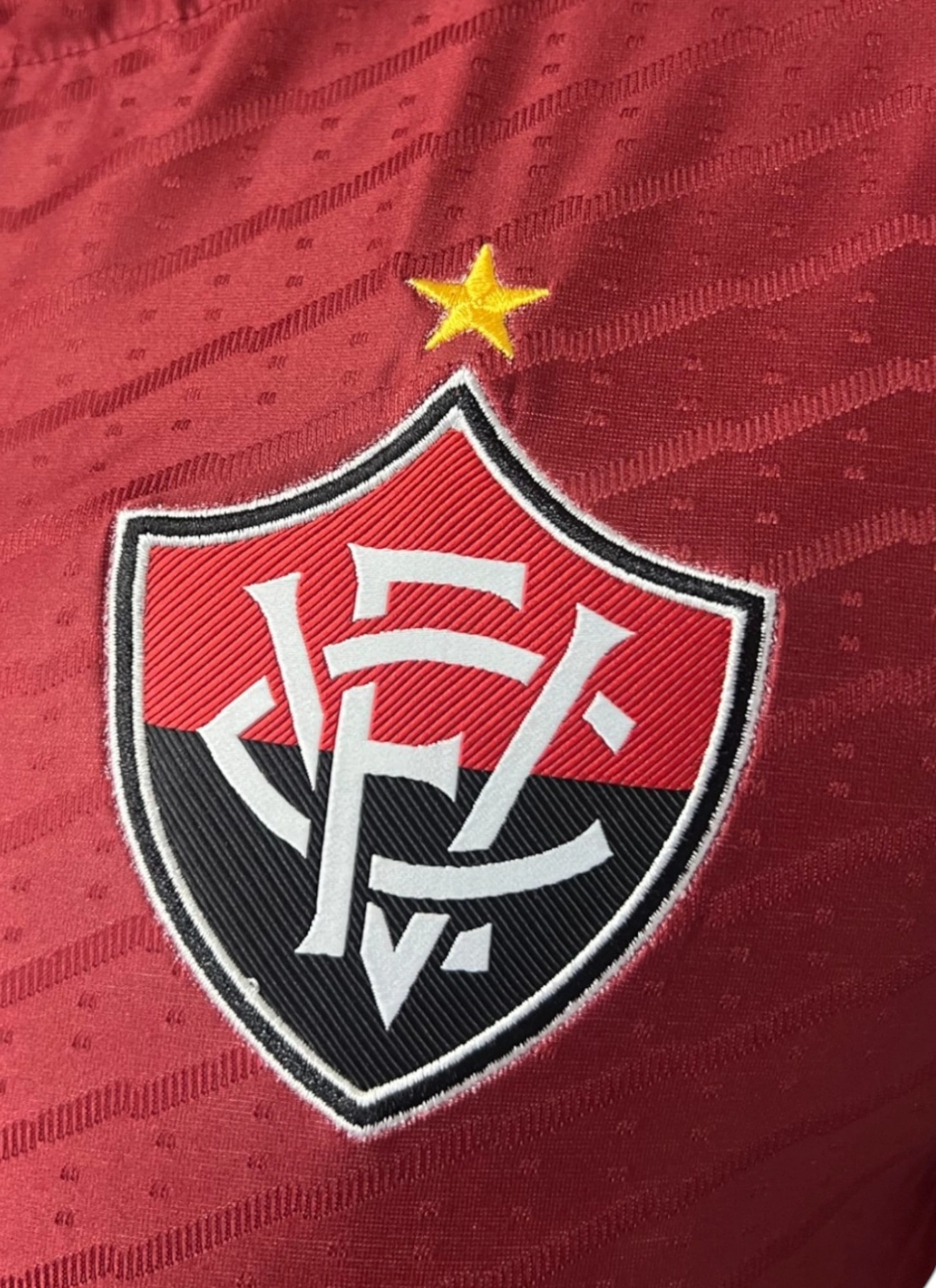 Camisa Goleiro 2 2025 Esporte Clube Vitória Feminina Bordô Volt